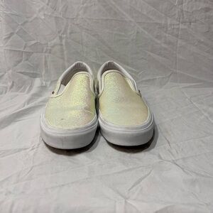 Vans women’s slip ons